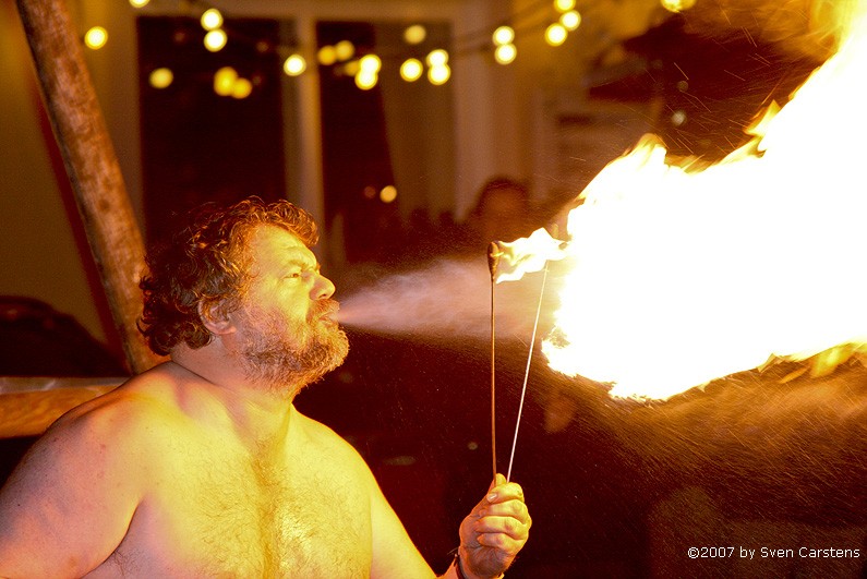 Feuerschlucker am Lindauer Weihnachtsmarkt